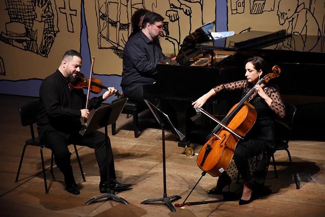 Trio Paranaense fará concerto na Capela Santa Maria  - Foto: Bebel Ritzmann