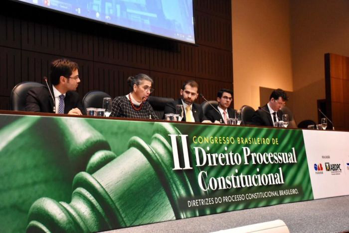 Legitimidade da jurisdição constitucional marca apresentações em congresso de Direito
