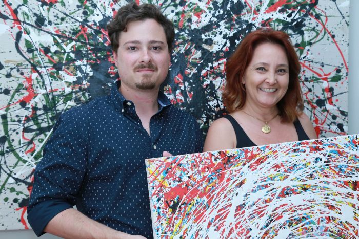 Ana e Augusto Camargo abrem exposição Arte em Movimento