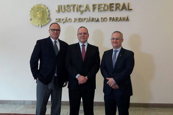 Presidente da APEP prestigia posse de nova diretoria da Justiça Federal no Paraná