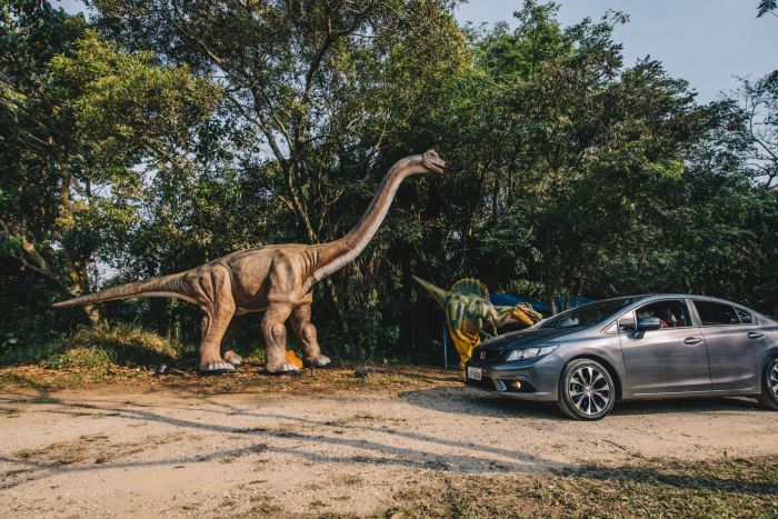 Jurassic Safari Experience chega a Curitiba com aventura inesquecível para toda a família