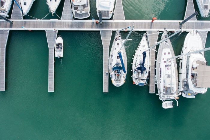 Lancha de 47 pés será lançada durante a primeira feira virtual de barcos do Brasil