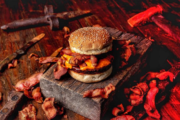 Na contramão da gourmetização: empresário deve faturar quase R$ 60 milhões em 2019 com hambúrguer e chope de R$ 10