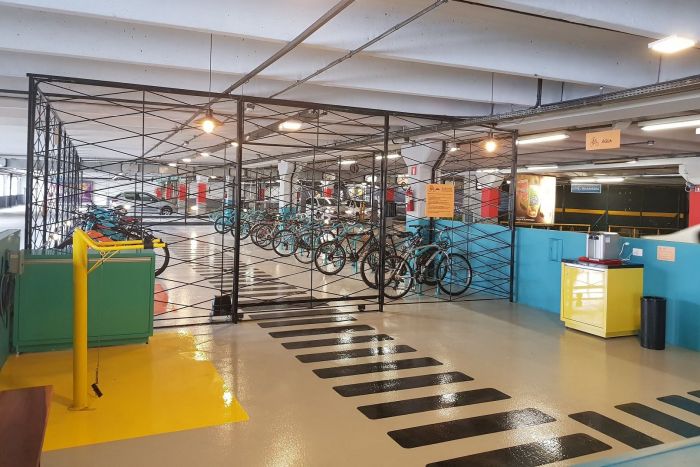 Maior bicicletário dentro de um shopping é inaugurado em Curitiba