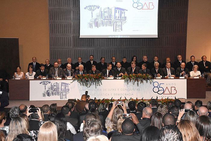 Diretoria da CAA-PR presente nas comemorações dos 85 anos da OAB Paraná