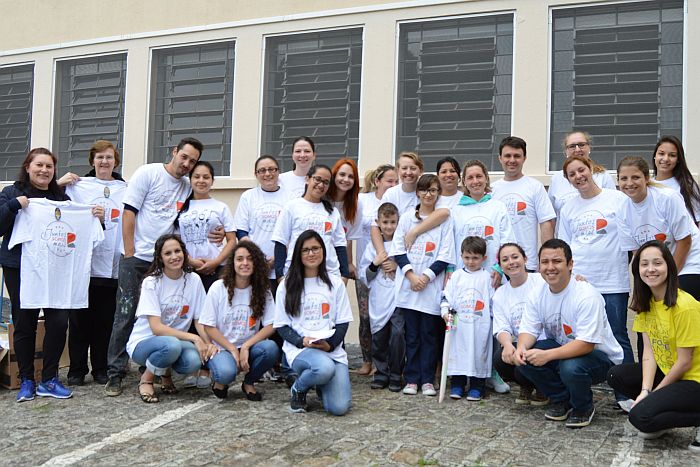 Escola especial em Curitiba passa por revitalização voluntária