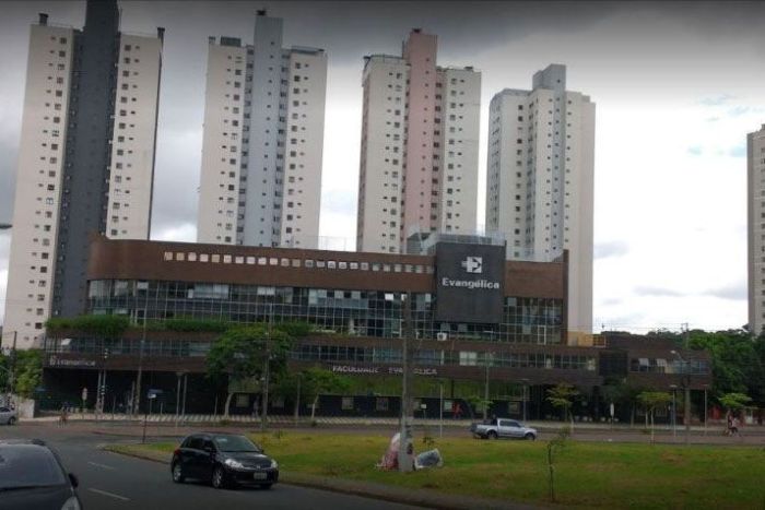 Faculdade Evangélica de Medicina do Paraná deve ir a leilão em maio