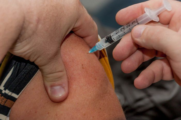 UniCesumar promove vacinação gratuita em Curitiba