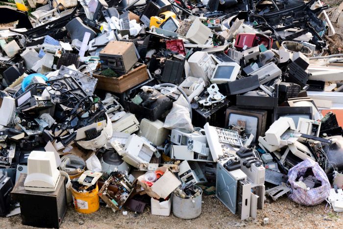 Lixo eletrônico: o que é e onde descartar