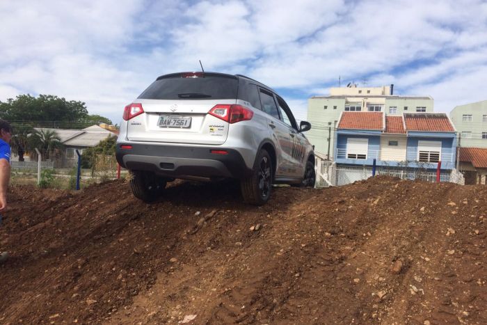 Concessionária Suzuki De Castro inaugura primeira pista off road para test drive do Sul do país