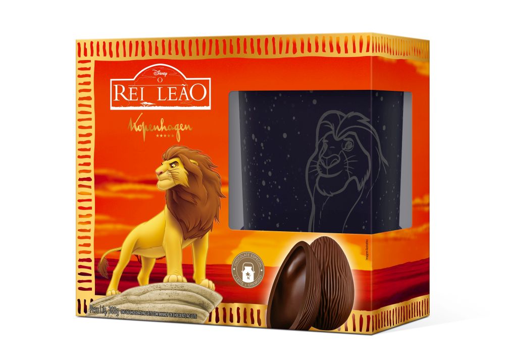 Ovo Rei Leão vem com luminária que reflete a imagem do Simba na parede