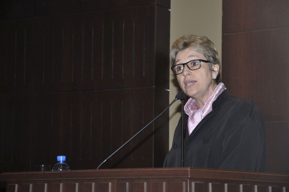 Diretora Julia Arruda anunciou lançamento de APP em solenidade de compromisso coletivo de novos advogados (Fotos: Heloisa Rego)