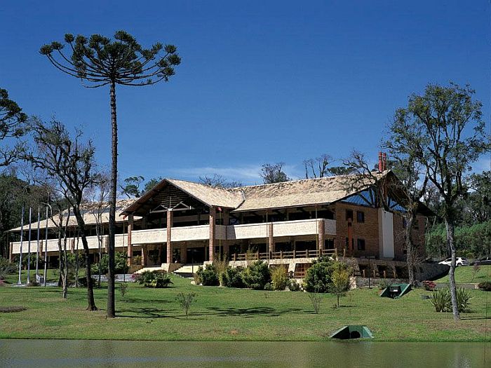 ​Campus da PUC PR em Fazenda Rio Grande é uma das obras da A.Yoshii - Crédito: Divulgação ​