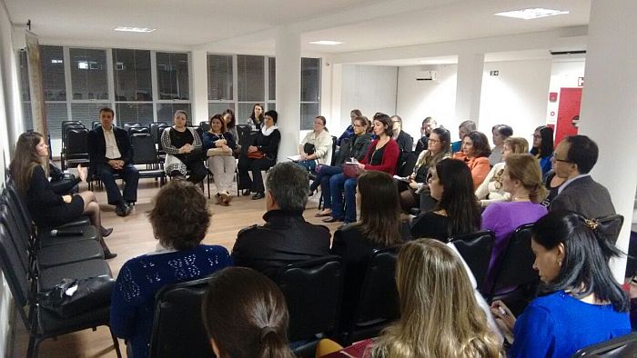 Palestra contou com mais de 30 participantes no Edifício Maringá