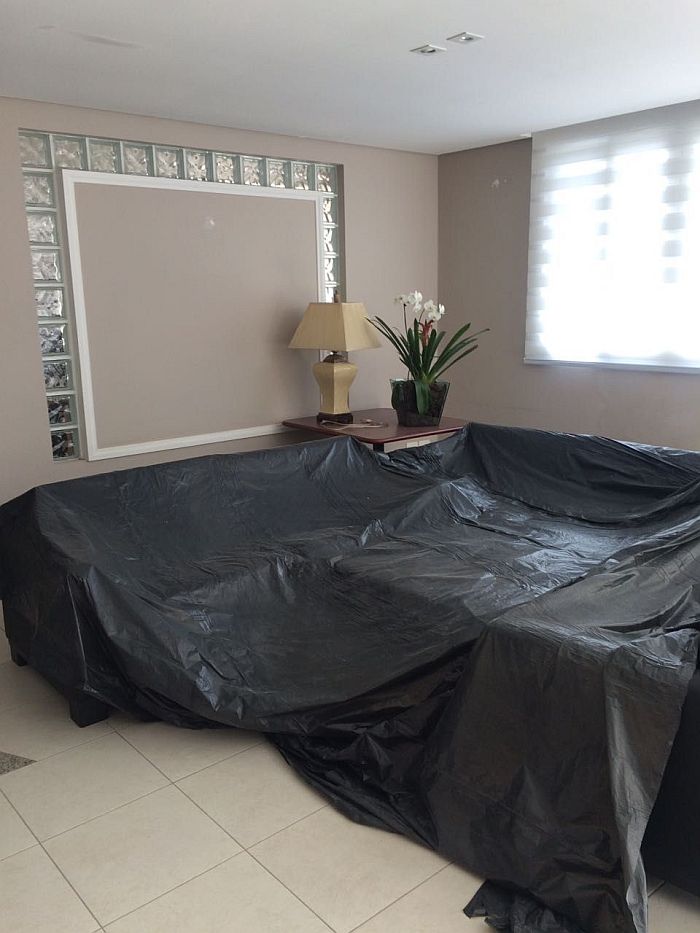Parte interna da sede recebeu pintura nova