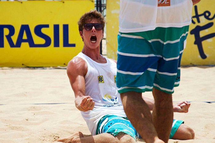 Victor também foi campeão em campeonatos de vôlei de areia - Créditos: Divulgação Victor também foi campeão em campeonatos de vôlei de areia - Créditos: Divulgação
