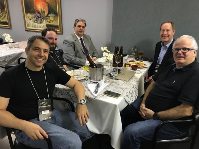 Thiago Ticchetti, Carlos Casalicchio, Wilson Picler, Jan Harzan e A. J. Gevaerd - Foto: Divulgação
