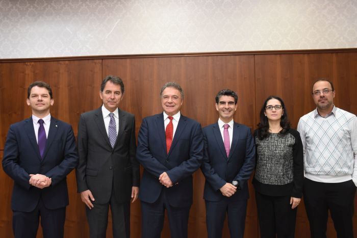 Antônio César Bochenek, Friedmann Anderson Wendpap, Alvaro Dias, Fabricio Bittencourt da Cruz, Patricia Panasolo e Leonardo Castanho Mendes - Foto: Bebel Ritzmann
