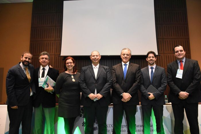 Participantes com o presidente do IPDA, Edgar Guimarães - Foto: Bebel Ritzmann 