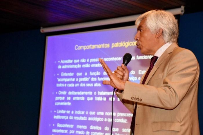Professor Orlando Javier Moreno, de Buenos Aires - Foto: Bebel Ritzmann Professor Orlando Javier Moreno, de Buenos Aires - Foto: Bebel Ritzmann