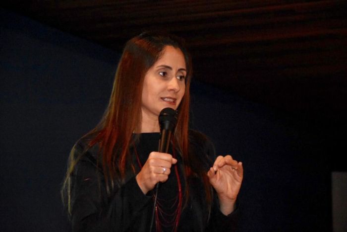 Professora Vivian Cristina Lima López Valle - Foto: Bebel Ritzmann Professora Vivian Cristina Lima López Valle - Foto: Bebel Ritzmann