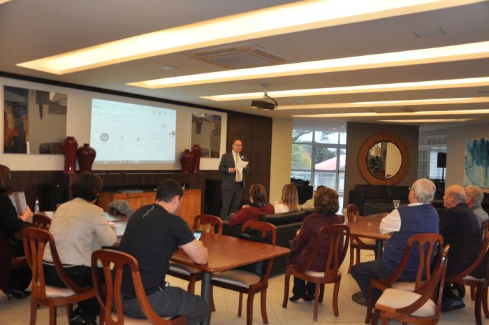 Reunião foi conduzida pelo presidente Eroulths Cortiano Junior - Foto: Divulgação