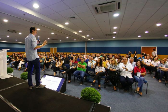 Na edição passada foram ofertados 24 cursos, ministrados em 3 salas, de forma simultânea - Foto: Kelly Kinelvis