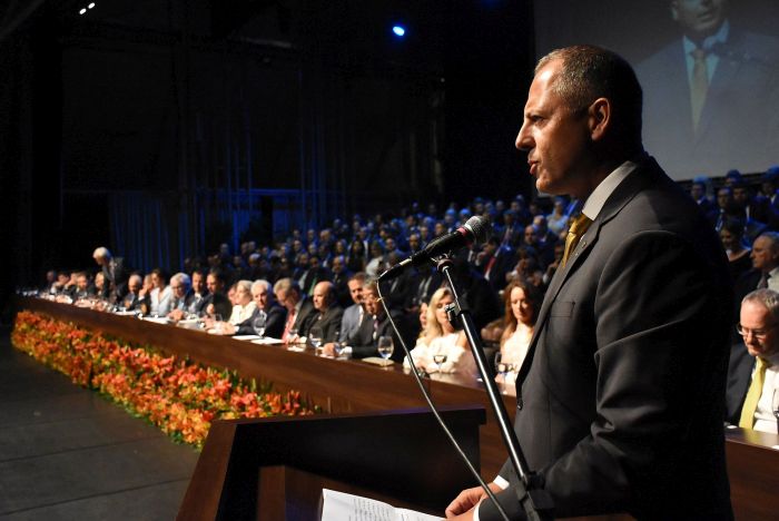 Presidente Fabiano Augusto Piazza Baracat faz discurso durante a posse - Foto: Bebel Ritzman