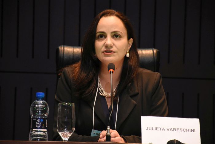 Julieta Vareschini - Foto: Bebel Ritzmann Julieta Vareschini - Foto: Bebel Ritzmann
