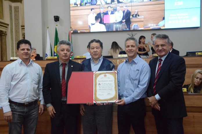 Clube recebeu votos de congratulações e aplausos pelos 74 anos de história - Foto: Tatiana de Oliveira