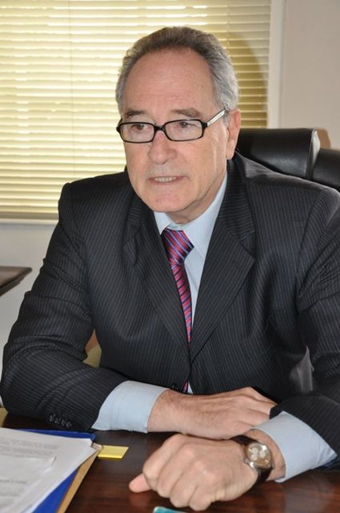 Professor Alfredo de Assis Gonçalves Neto, da UFPR - Foto: Divulgação Professor Alfredo de Assis Gonçalves Neto, da UFPR - Foto: Divulgação