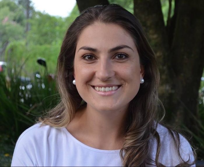 Flávia Roberta Fernandes - Foto: Divulgação Flávia Roberta Fernandes - Foto: Divulgação