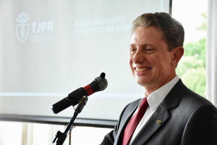 Tarcísio Araújo Kroetz, presidente do IAP - Instituto dos Advogados do Paraná - Foto: Bebel Ritzmann Tarcísio Araújo Kroetz, presidente do IAP - Instituto dos Advogados do Paraná - Foto: Bebel Ritzmann