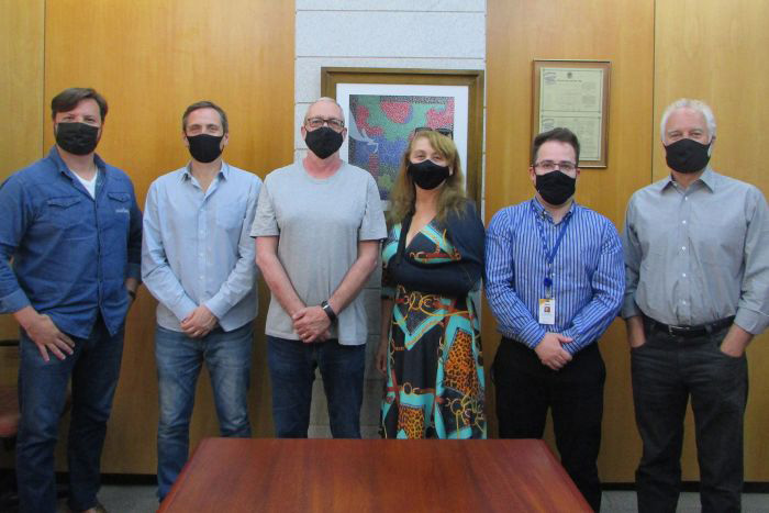 Membros da Comissão de Homologação, na reunião de identificação dos candidatos realizada na Fecomércio-PR - Foto: Divulgação