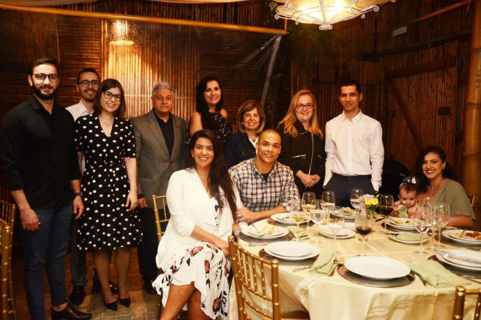 APMC reúne associados e diretores em jantar de confraternização de Natal