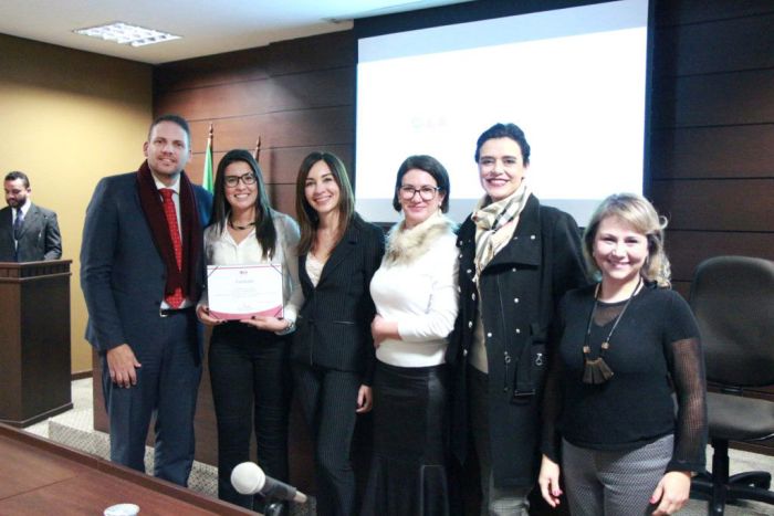 Vice-presidente da CAA/PR prestigia posse da Comissão da Advocacia Colaborativa 