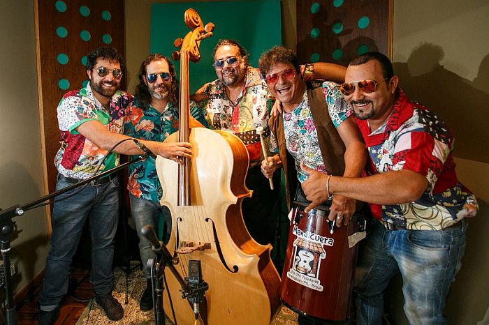 Lançamento de cd de fandango caiçara Amanhece!