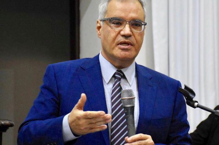 Câmara dos Deputados institui comissão de juristas para regular o processo no STF