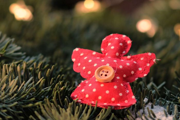 Programação infantil do Novo Batel encerra com oficina de criação de anjinhos de Natal