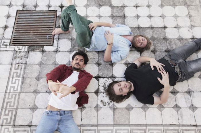 Apanhador Só se despede de álbum com show em Curitiba