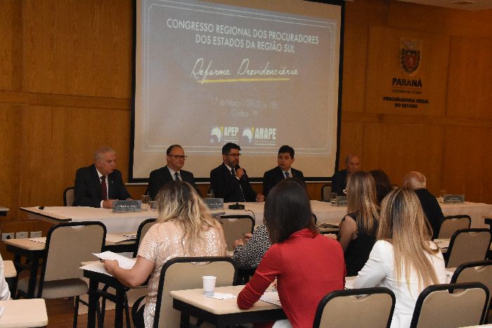 APEP e ANAPE abrem congresso de procuradores da Região Sul