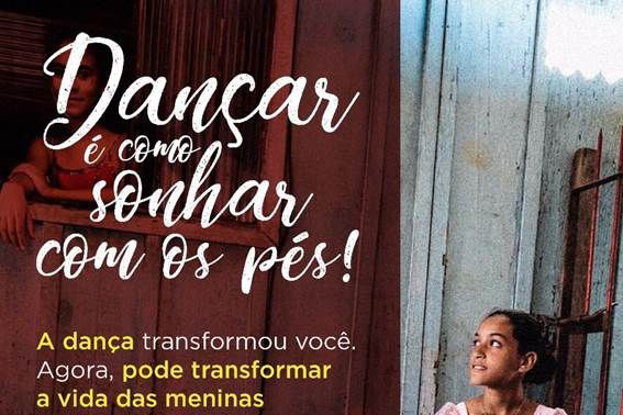Samaritan's Feet realiza ação com meninas do bairro Parolin
