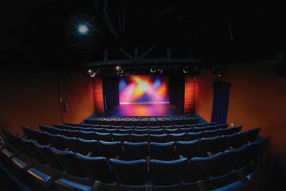 Teatro Barracão EnCena está com matrículas abertas