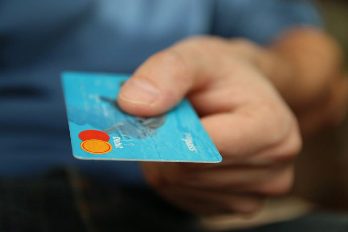Perda do poder de compra pelo pagamento de juros do cartão: resumo por capital