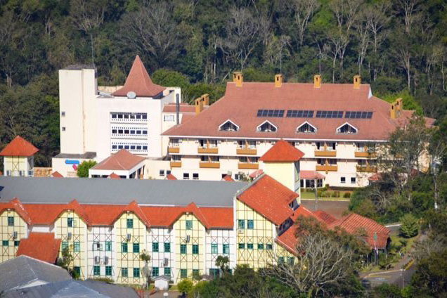 Thermas Piratuba Park Hotel comemora aniversário e presenteia hóspedes no Carnaval