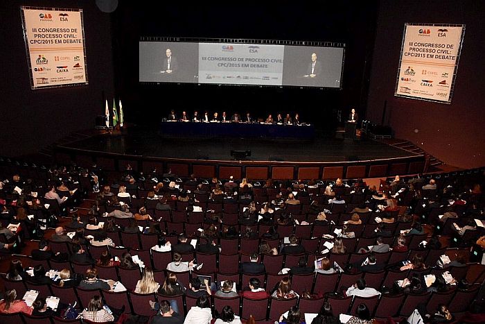 Presidente da CAA-PR prestigia abertura do III Congresso de Processo Civil