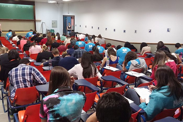 Cursinho Solidário abre inscrições para Superintensivo