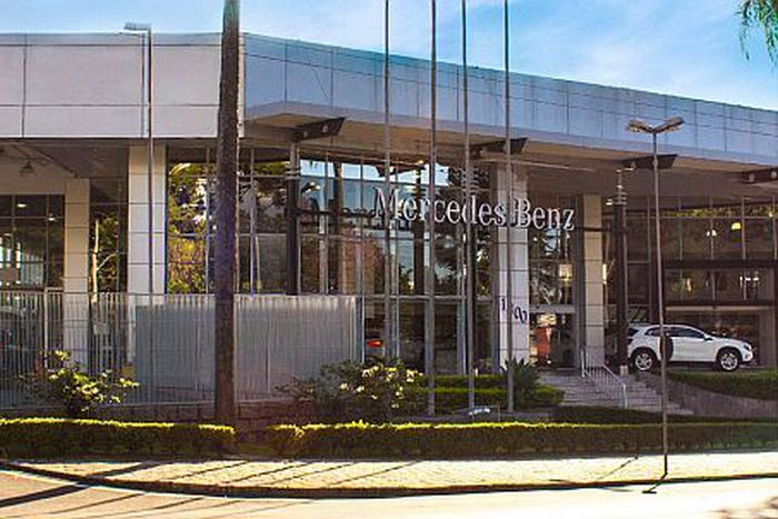 Novo convênio da APEP garante desconto na compra de veículos Mercedes-Benz
