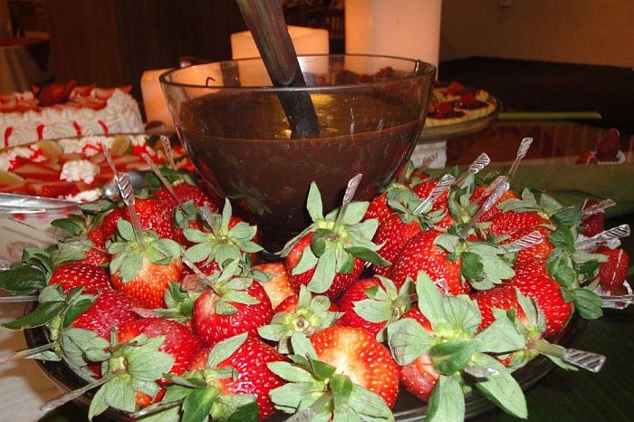 Festivais gastronômicos e Caça aos Ovos são atrações do Thermas Piratuba Park Hotel na Páscoa