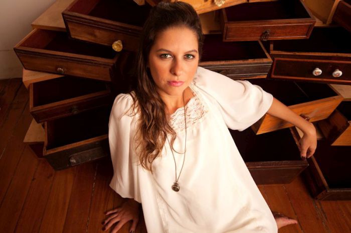 A Doçura do Samba de Elisa Addor na Caixa Cultural Curitiba
